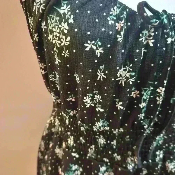 Womens, large, Vanilla Star, short, black, floral, stretchy dress - Picture 11 of 13